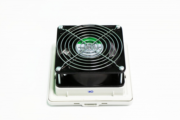 Вентилятор с решеткой и фильтром, 44/46 м^3/ч, 230В ЮКОН СНЭП